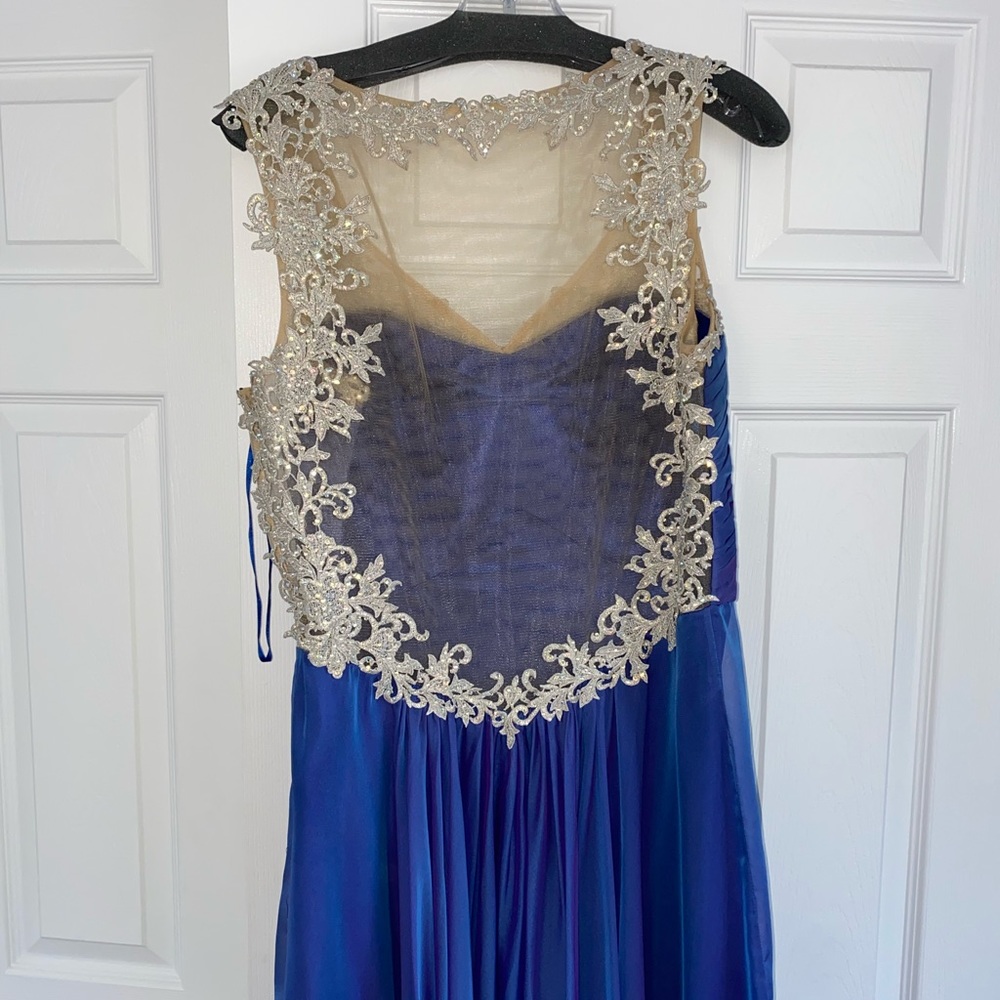 gorgeous prom dress la femme